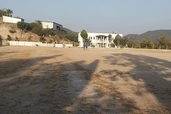 Göltürkbükü Spor Kulübü Futbol Sahası - Resim 14