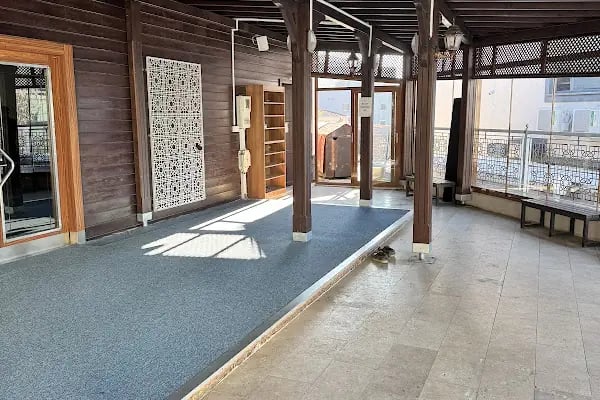 Hacı Hüseyin Efendi Cami - Resim 5