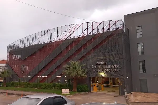 Çamlık Katlı Otoparkı - Resim 4