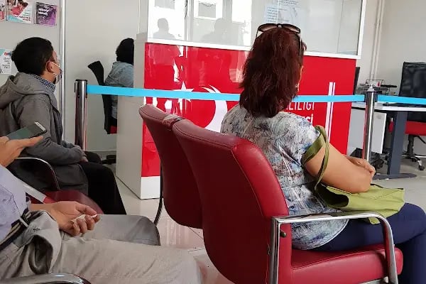 İzmir İl Göç İdaresi Müdürlüğü - Resim 13