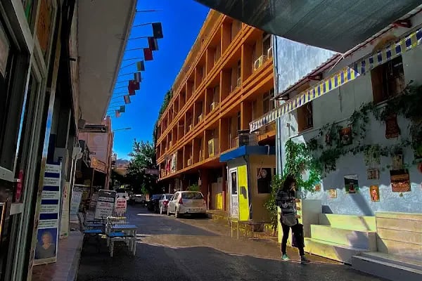 İzmir İl Göç İdaresi Müdürlüğü - Resim 4