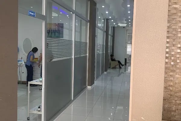Beyaz Işık Diş Polikliniği Bahçelievler - Resim 8