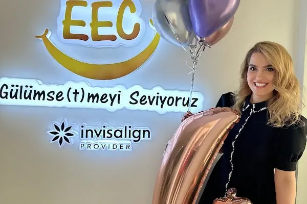 Ortodontist Dr. Emel Engin Çakıroğlu -EEC Smile Clinic - Resim 19