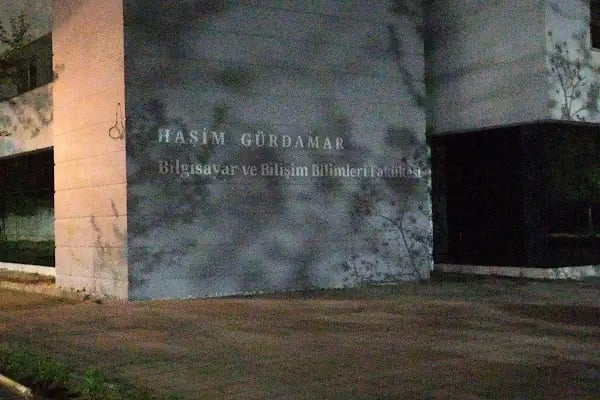 Bilgisayar Ve Bilişim Bilimleri Fakültesi - Resim 12