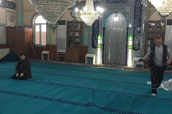 Hacı Eyüboğlu Camii - Resim 15