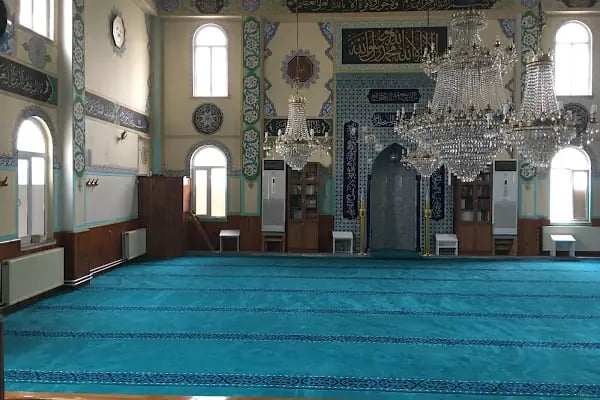 Hacı Eyüboğlu Camii - Resim 18