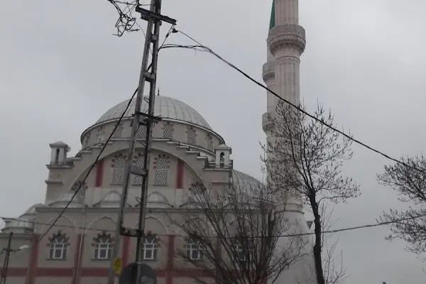 Çardaktepe Merkez Cami - Resim 20