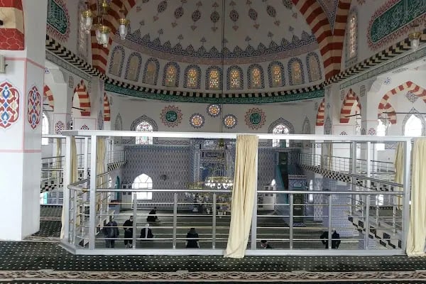 Çardaktepe Merkez Cami - Resim 2