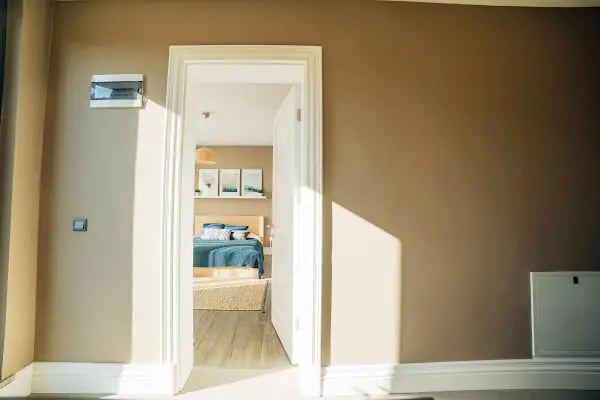 Palm City Modern - Resim 18