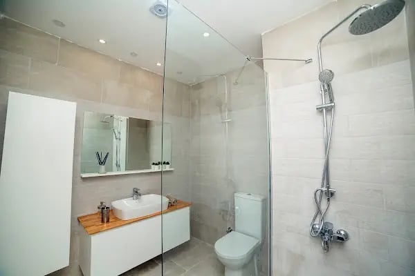 Palm City Modern - Resim 4