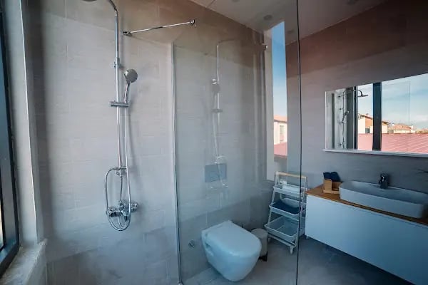 Palm City Modern - Resim 9
