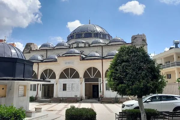 Çifte Minare Cami - Resim 2