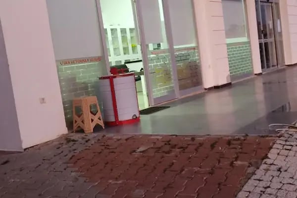 Uyar Veteriner Kliniği - Resim 14