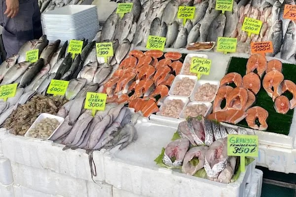 Buca Sporlu Balık Market - Resim 2