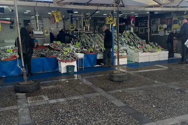 Buca Sporlu Balık Market - Resim 7