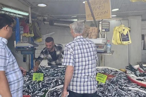 Buca Sporlu Balık Market - Resim 3