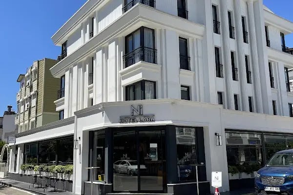 Ni Hotel Lara - Resim 12