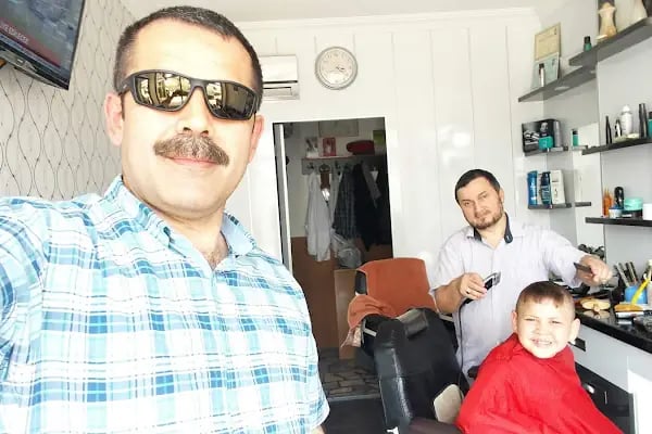 Malkoç Berber Salonu - Resim 3