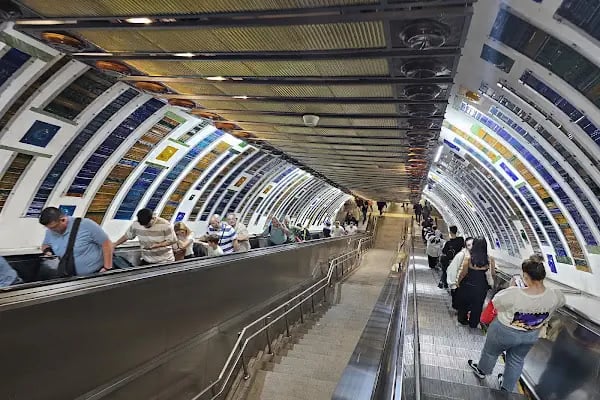 Ümraniye Metro İstasyonu - Resim 4