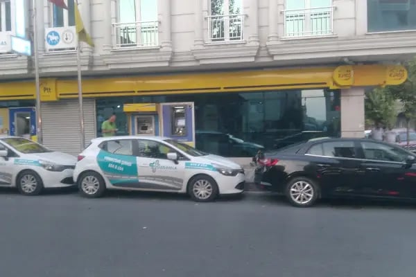 Yenibosna Merkez Postane PTT - Resim 7
