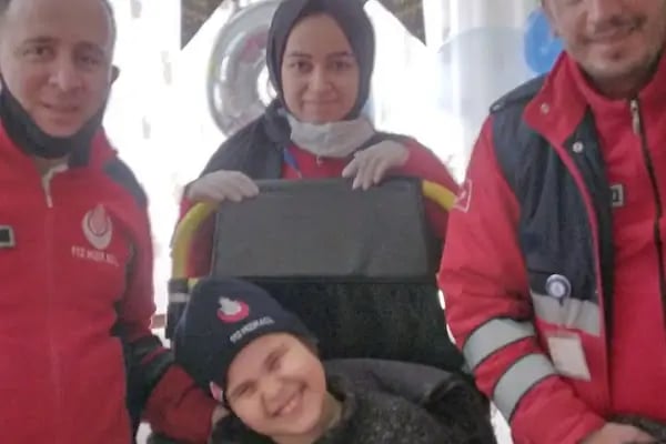 Yenibosna Merkez Postane PTT - Resim 10