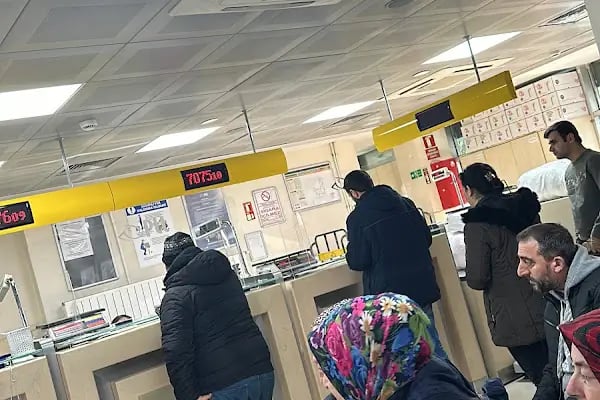 Yenibosna Merkez Postane PTT - Resim 6