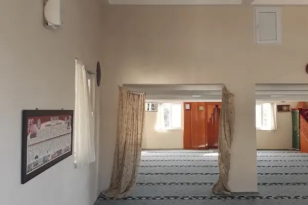 Asri Mezarlık Camii - Resim 15