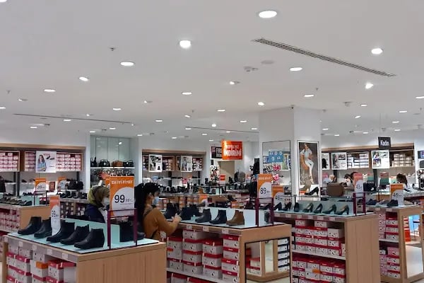 FLO Adapazarı Agora AVM Mağazası - Resim 12