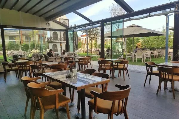Göynüklü Ömer Usta Dondurmaları Serdivan - Resim 17