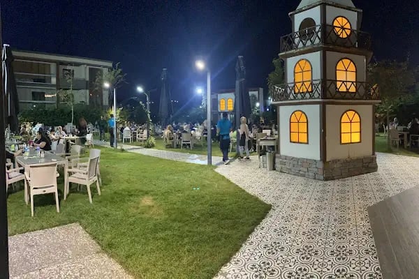 Göynüklü Ömer Usta Dondurmaları Serdivan - Resim 9