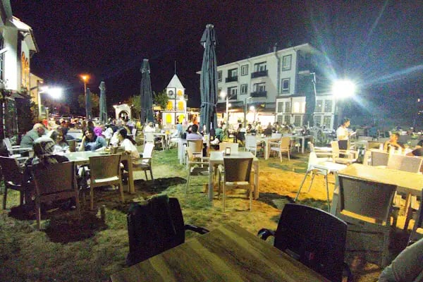 Göynüklü Ömer Usta Dondurmaları Serdivan - Resim 19
