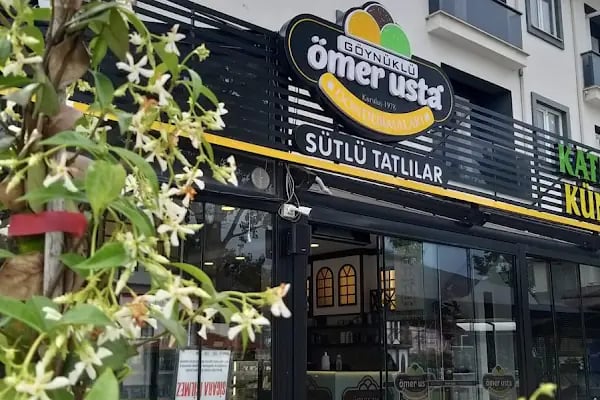 Göynüklü Ömer Usta Dondurmaları Serdivan - Resim 2