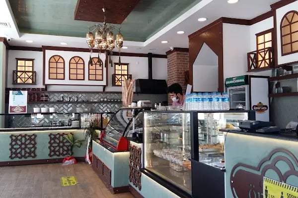 Göynüklü Ömer Usta Dondurmaları Serdivan - Resim 18