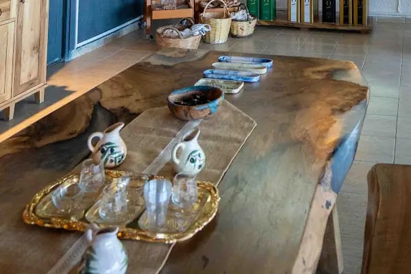 Goldenia Zeytinyağı Fabrika Satış Mağazası - Resim 16