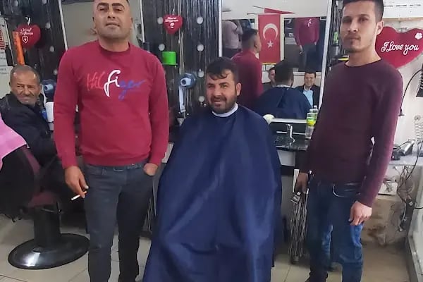 Tatlı erkek kuaförü - Resim 7