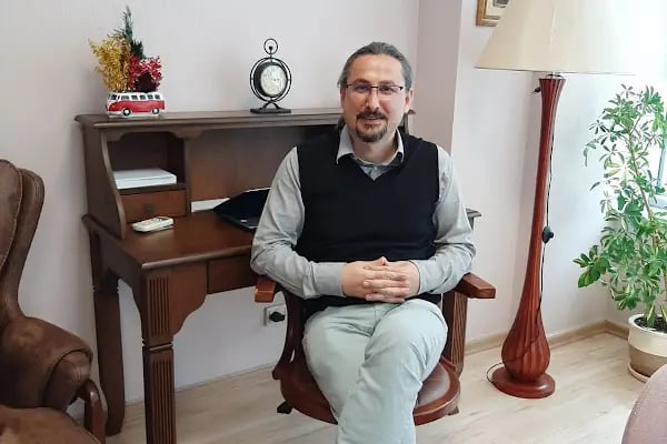 Uzm. Dr. Deniz KARAYÜN Muayenehanesi - Psikiyatrist / Psikoterapist - Resim 1