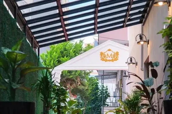 WeNirvana Suit Otel - Resim 16