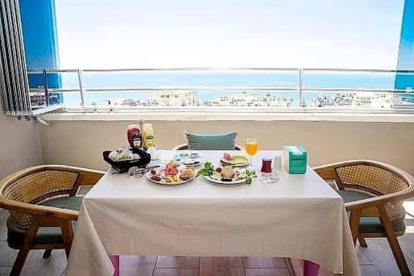 WeNirvana Suit Otel - Resim 12