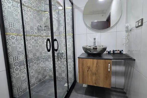 WeNirvana Suit Otel - Resim 9