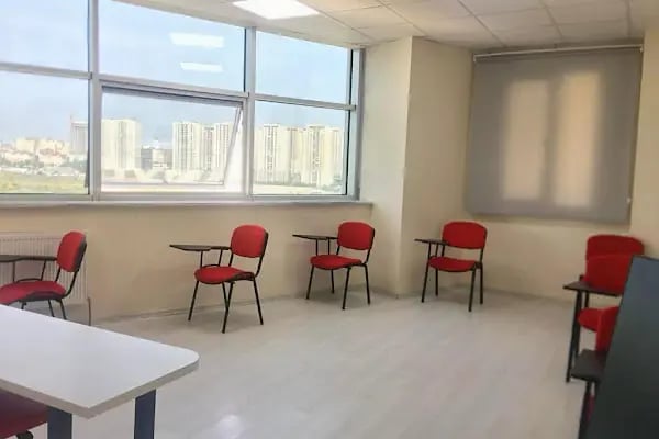 İNGİLİZ AKADEMİ BAŞAKŞEHİR - Resim 1