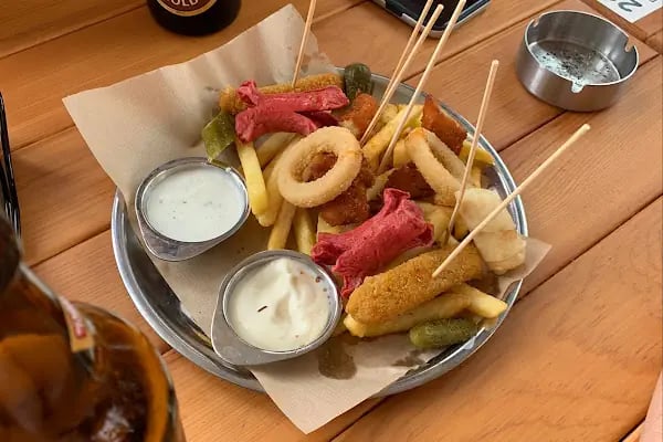 Boho Social Pub - Resim 8