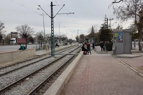 Tramvay Teknik Lise Durağı - Resim 5