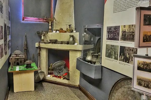 Trabzon Tarih Müzesi - Resim 14