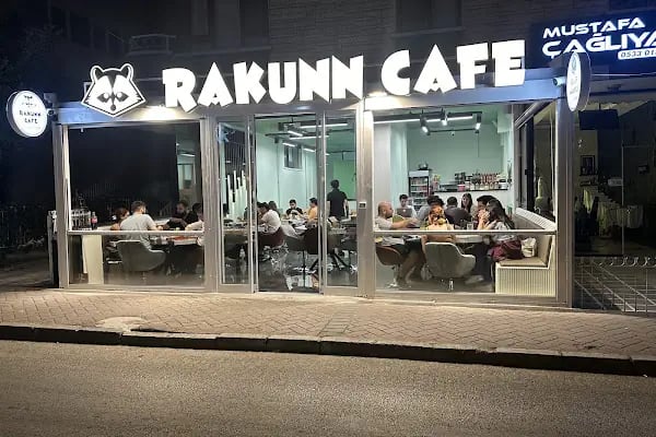 Rakunn Cafe - Resim 1