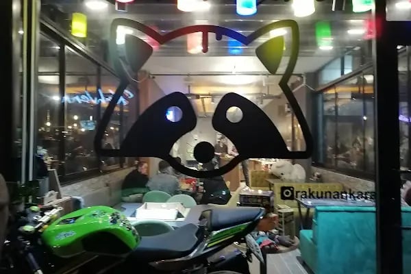 Rakunn Cafe - Resim 18