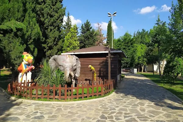 Bahçelievler Belediyesi Şehir Korusu - Resim 19