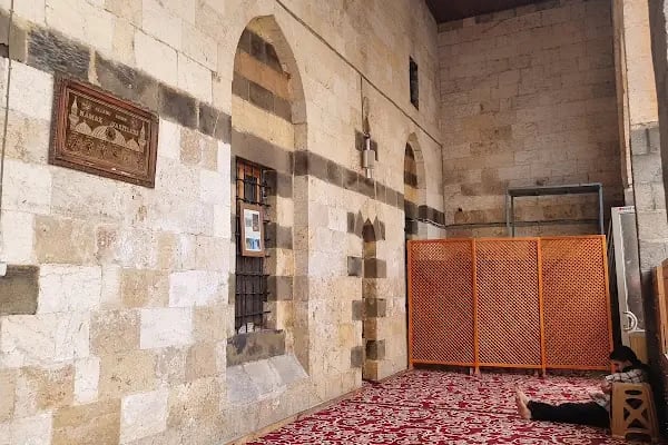 Hacı Nasır Cami - Resim 3