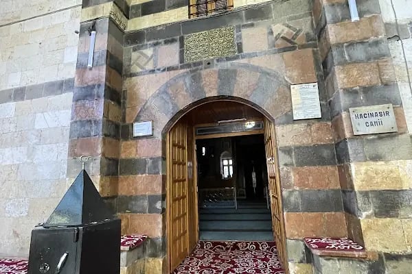 Hacı Nasır Cami - Resim 4