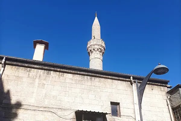 Hacı Nasır Cami - Resim 6