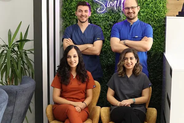 Özel Mola Ağız ve Diş Sağlığı Polikliniği - Resim 1
